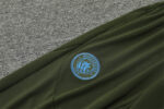 Chandal Manchester City Verde 2024-2025 escudo