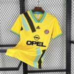 camiseta-bayern-munich-segunda-equipacion-retro-1993-1995 camiseta-bayern-munich-segunda-equipacion-retro-1993-1995