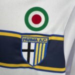 camiseta-parma-segunda-equipacion-retro-2002-2003-escudo camiseta-parma-segunda-equipacion-retro-2002-2003-escudo