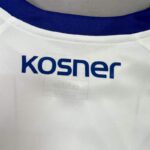 conjunto-niño-primera-equipacion-real-zaragoza-2024-2025-kosner conjunto-niño-primera-equipacion-real-zaragoza-2024-2025-kosner