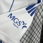 conjunto-niño-primera-equipacion-real-zaragoza-2024-2025-puño-izquierdo conjunto-niño-primera-equipacion-real-zaragoza-2024-2025-puño-izquierdo
