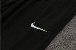 Chandal Paris Saint Germain negro 2024-2025 logo Chandal Paris Saint Germain negro 2024-2025 logo