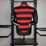 camiseta-flamengo-primera-equipacion-version-jugador-2025-2026-parte-trasera camiseta-flamengo-primera-equipacion-version-jugador-2025-2026-parte-trasera