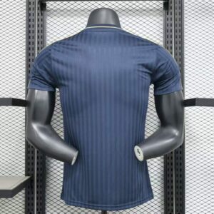 camiseta-juventus-terrace-icons-version-jugador-2025-2026-parte-trasera