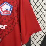 camiseta-lille-primera-equipacion-2024-2025-puño-izquierdo
