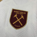 camiseta-west-ham-tercera-equipacion-2024-2025-escudo camiseta-west-ham-tercera-equipacion-2024-2025-escudo