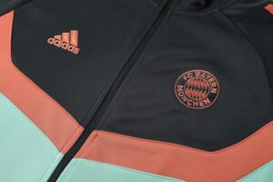chandal-bayern-de-munich-2024-2025-pecho