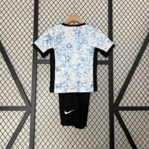 conjunto-niño-portugal-segunda-equipacion-2024-parte-trasera