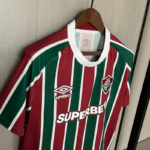 camieta-fluminense-primera-equipacion-2025-2026-lateral camieta-fluminense-primera-equipacion-2025-2026-lateral