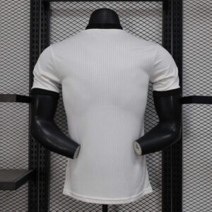 camiseta-alemania-version-jugador-edicion-especial-2025-parte-trasera