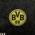 camiseta-borussia-dortmund-segunda-equipacion-retro-1995-1996-escudo camiseta-borussia-dortmund-segunda-equipacion-retro-1995-1996-escudo