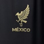 camiseta-mexico-edicion-especial-2025-escudo