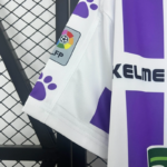 camiseta-real-valladolid-primera-equipacion-retro-1995-1996-puño-derecho camiseta-real-valladolid-primera-equipacion-retro-1995-1996-puño-derecho