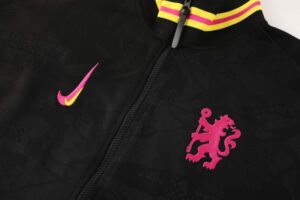 chandal-chelsea-negro-2024-2025-pecho