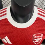 camiseta-arsenal-primera-equipacion-version-jugador-2025-2026-cuello