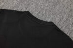 conjunto-de-entrenamiento-ac-milan-negro-2024-2025-dorsal-trasero conjunto-de-entrenamiento-ac-milan-negro-2024-2025-dorsal-trasero