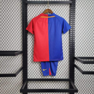 conjunto-niño-fc-barcelona-primera-equipacion-retro-2008-2009-parte-trasera