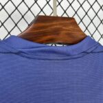 camiseta-atletico-madrid-segunda-equipacion-2025-2026-cuello-trasero