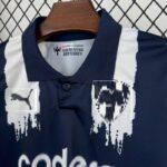 conjunto-niño-monterrey-primera-equipacion-2025-2026-pecho