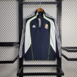 chaqueta-cortaviento-real-madrid-2025-2026
