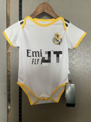 body-de-bebe-real-madrid-primera-equipacion-2025-2026