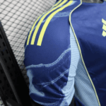 camiseta-ajax-segunda-equipacion-version-jugador-2025-2026-puno-510x510