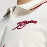 camiseta-arsenal-tercera-equipacion-2025-2026-escudo camiseta-arsenal-tercera-equipacion-2025-2026-escudo