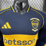 camiseta-boca-juniors-primera-equipacion-version-jugador-manga-larga-2025-2206-pecho camiseta-boca-juniors-primera-equipacion-version-jugador-manga-larga-2025-2206-pecho