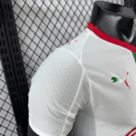 camiseta-chivas-segunda-equipacion-version-jugador-2025-2026-puño camiseta-chivas-segunda-equipacion-version-jugador-2025-2026-puño