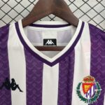 camiseta-valladolid-primera-equipacion-2025-2026-cuello camiseta-valladolid-primera-equipacion-2025-2026-cuello