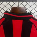 conjunto-niño-ac-milan-primera-equipacion-retro-1998-1999-cuello-trasero
