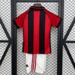 conjunto-niño-ac-milan-primera-equipacion-retro-1998-1999-parte-trasera