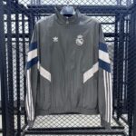 Cortaviento Real Madrid Gris 2025-2026 Cortaviento Real Madrid Gris 2025-2026
