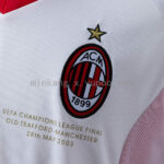 camiseta-ac-milan-retro-segunda-equipacion-2002-2003-escudo