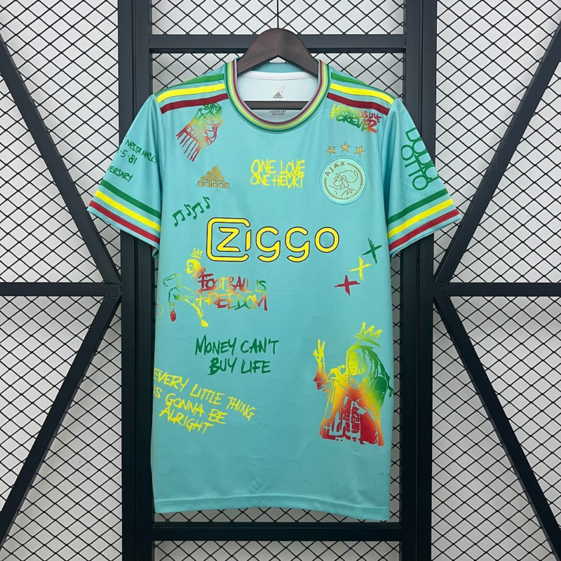 camiseta-ajax-bob-marley-edicion-especial-celeste-2025-2026
