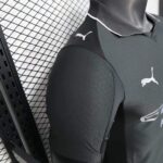 camiseta-manchester-city-segunda-equipacion-version-jugador-2025-2026-puño camiseta-manchester-city-segunda-equipacion-version-jugador-2025-2026-puño