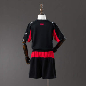 conjunto-niño-ac-milan-primera-equipacion-2025-2026-parte-trasera