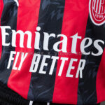 conjunto-niño-ac-milan-primera-equipacion-2025-2026-pecho
