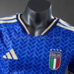 camiseta-italia-primera-equipacion-version-jugador-2026-cuello