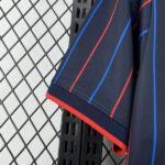 camiseta-usa-segunda-equipacion-2025-2026-puño