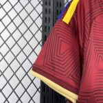 camiseta-venezuela-primera-equipacion-2026-puño camiseta-venezuela-primera-equipacion-2026-puño