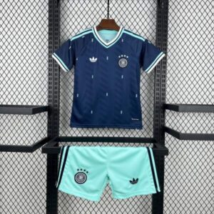 conjunto-niño-alemania-segunda-equipacion-2026