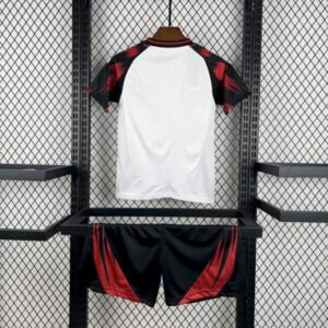 conjunto-niño-flamengo-segunda-equipacion-2025-2026-parte-trasera