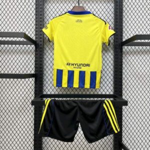 conjunto-niño-real-oviedo-segunda-equipacion-2025-2026-parte-trasera