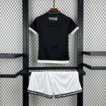 conjunto-niño-vasco-da-gama-primera-equipacion-2025-2026-parte-trasera