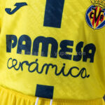 conjunto-niño-villarreal-primera-equipacion-2025-2026-pecho conjunto-niño-villarreal-primera-equipacion-2025-2026-pecho
