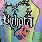 camiseta-barcelona-edicion-karol-g-celeste-2025-2026-bichota