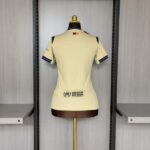 camiseta-fc-barcelona-segunda-equipacion-mujer-2025-2026-parte-trasera camiseta-fc-barcelona-segunda-equipacion-mujer-2025-2026-parte-trasera