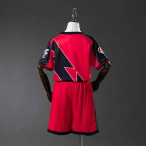 conjunto-niño-rayo-vallecano-segunda-equipacion-2025-2026-parte-trasera