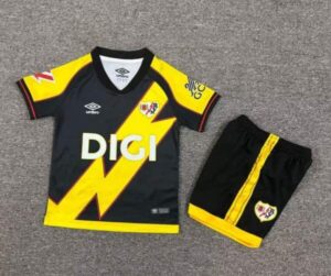 conjunto-niño-rayo-vallecano-tercera-equipacion-2025-2026